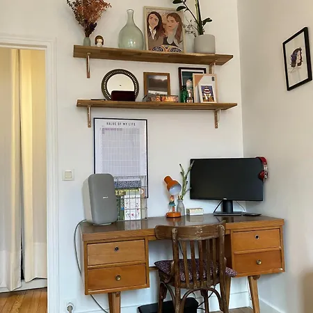 Joli Dans Le Centre De Appartamento